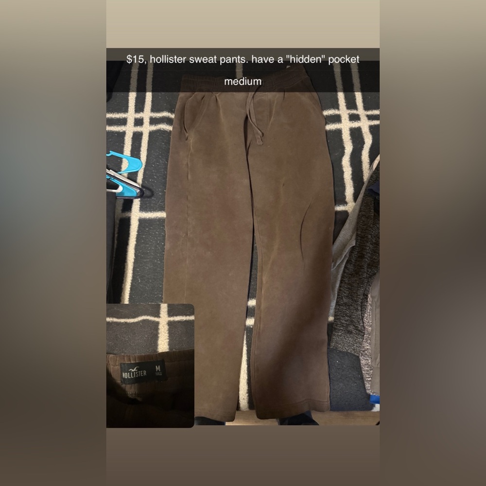 Hollister Men's Tan Joggers